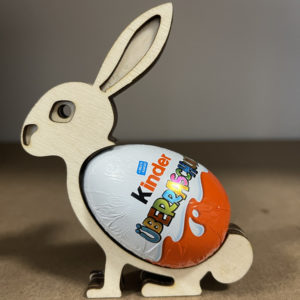 Osterhase für Überraschungsei