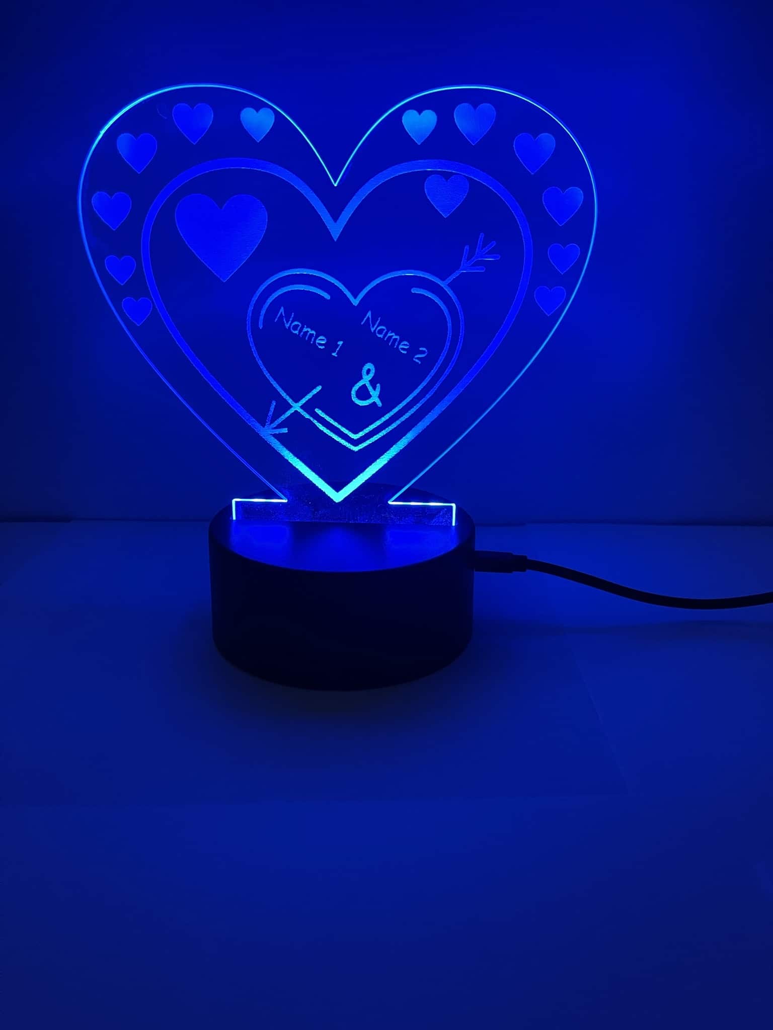 Herz 3D Nachtlicht mit Namen Acryl Tischlampe – Ansicht 3